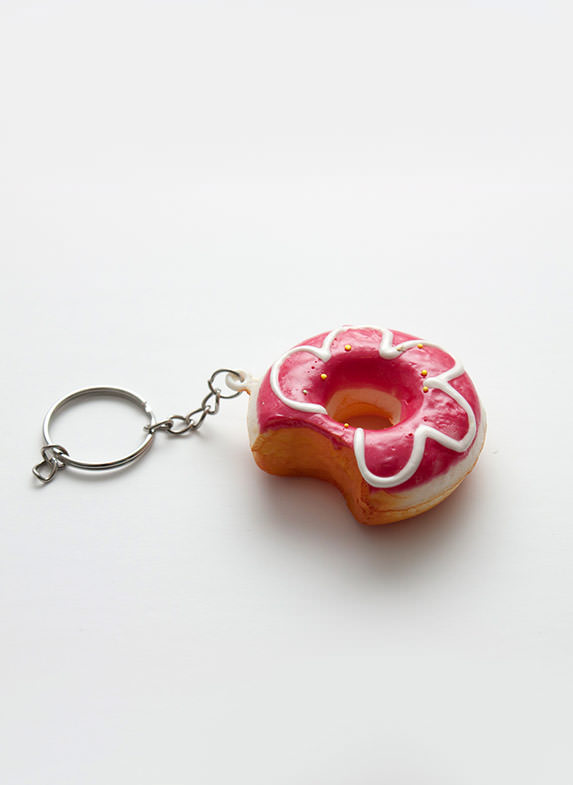 Small Donut Keyring Pink